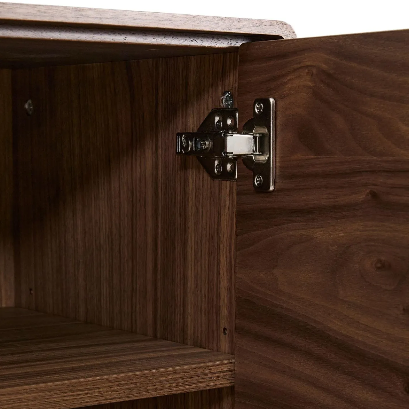 Outlet Kave Home Norlen Opbergkast Donkerbruin