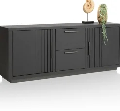 Hot Henders en Hazel Pavie Dressoir Castle Black