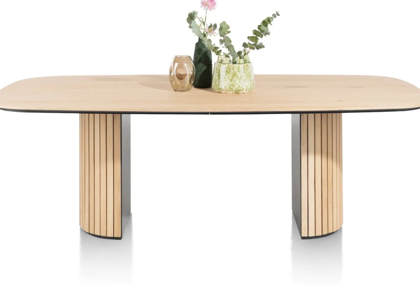 Best Henders en Hazel Pavie Eettafel Natural