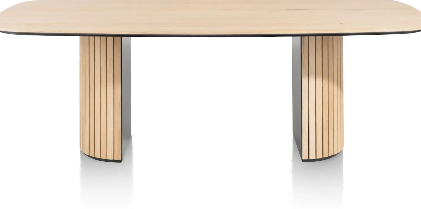 Best Henders en Hazel Pavie Eettafel Natural
