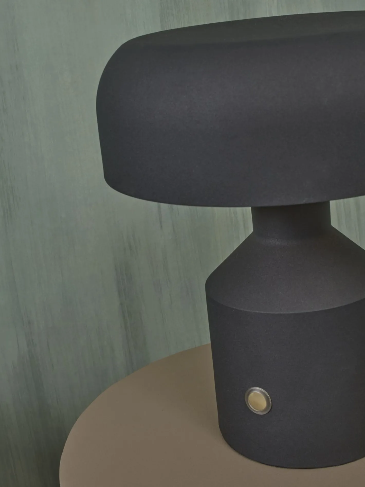 It's about RoMi Porto Tafellamp Black