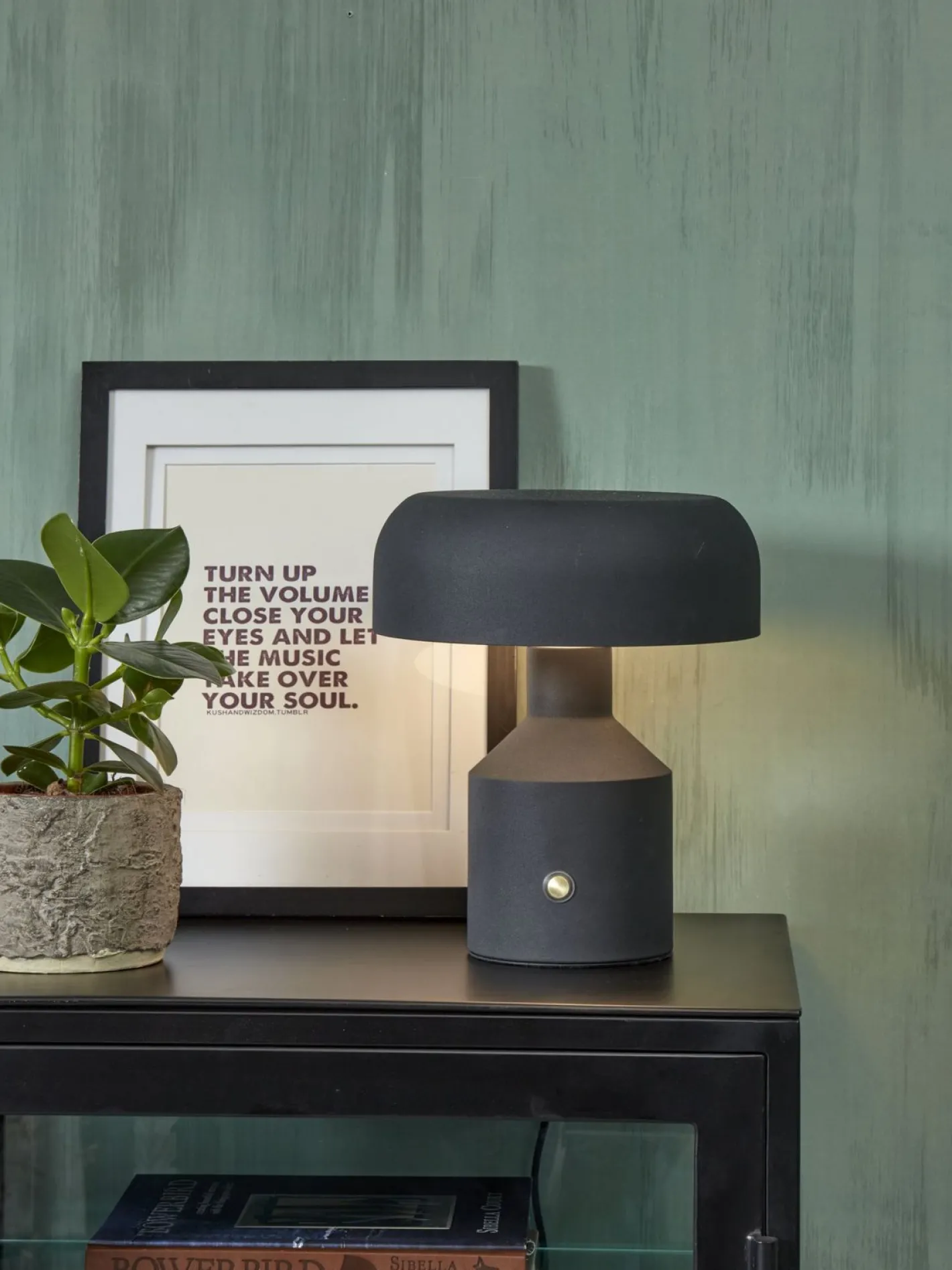 It's about RoMi Porto Tafellamp Black