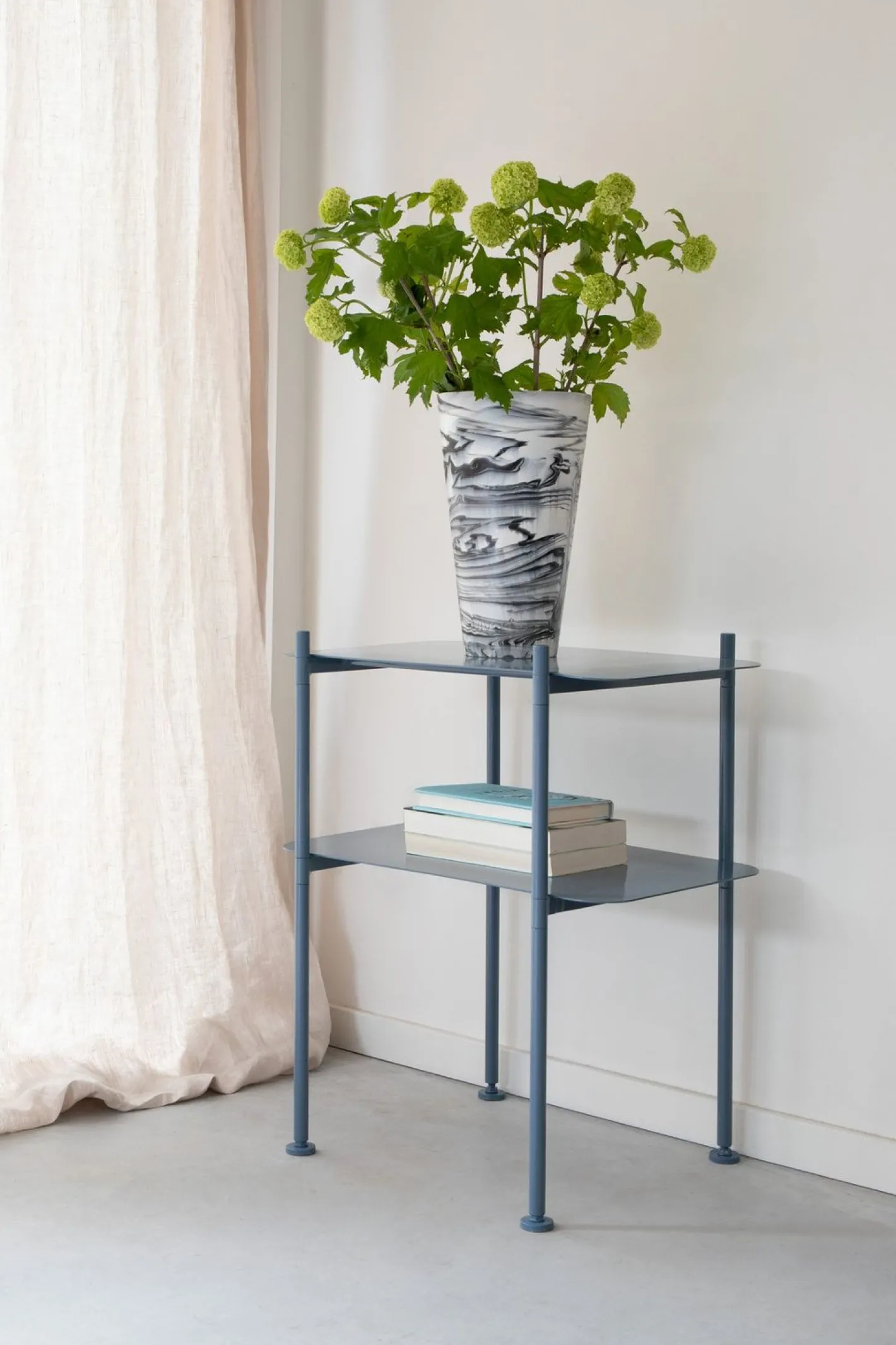 New Zuiver River Vakkenkast Ocean Blue