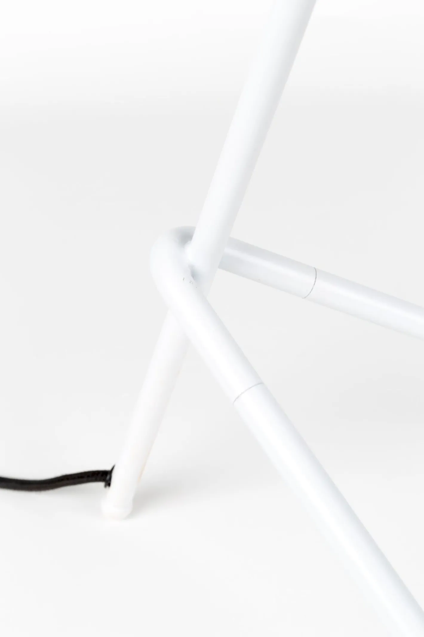 Zuiver Shady Tafellamp White