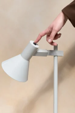 Discount It's about RoMi Stavanger Tafellamp Light Grey