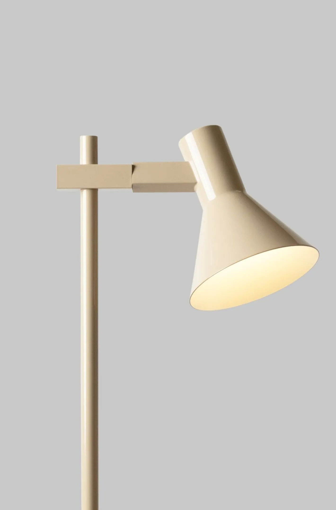 It's about RoMi Stavanger Tafellamp Beige
