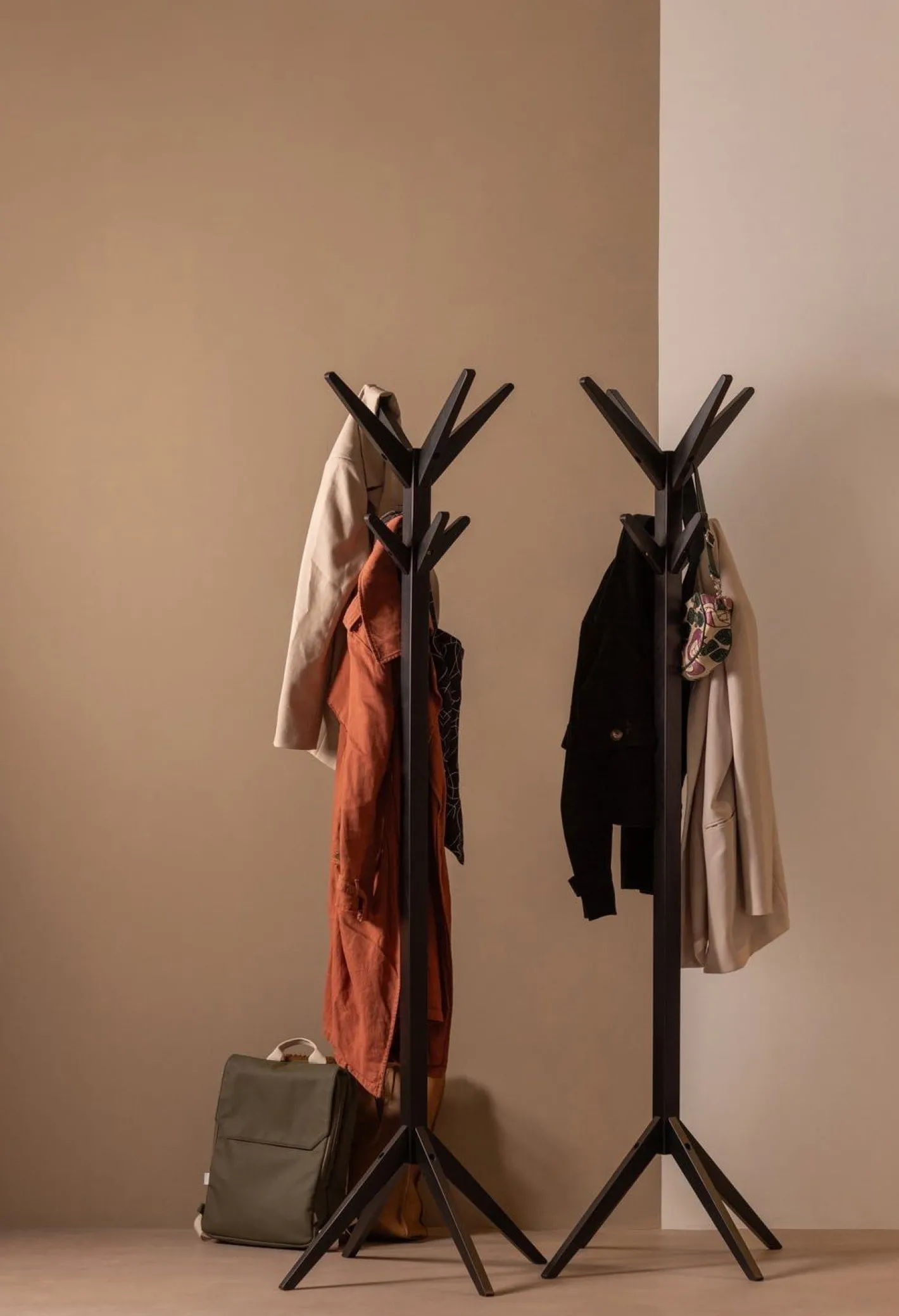 Outlet WOOOD Studio Kapstok zwart