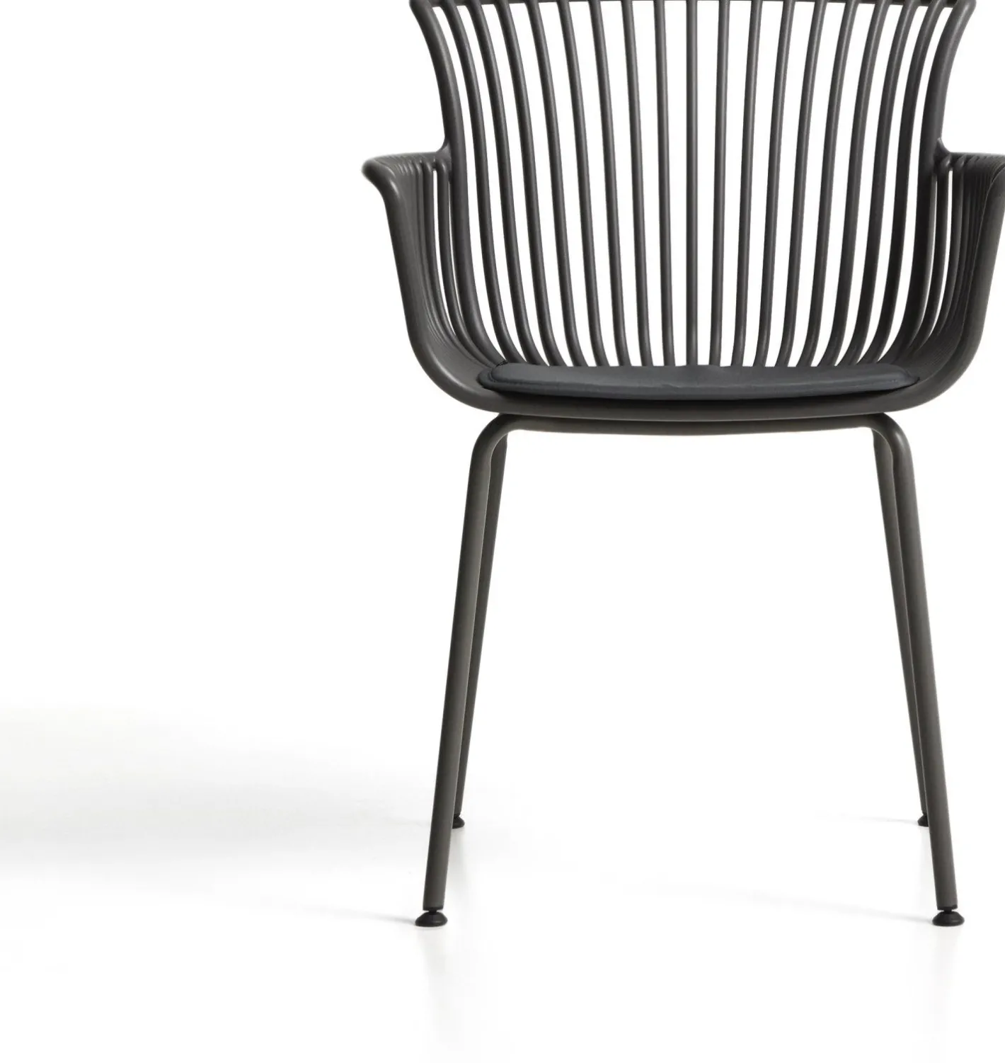 New Kave Home Surpika Tuinstoel Grafiet