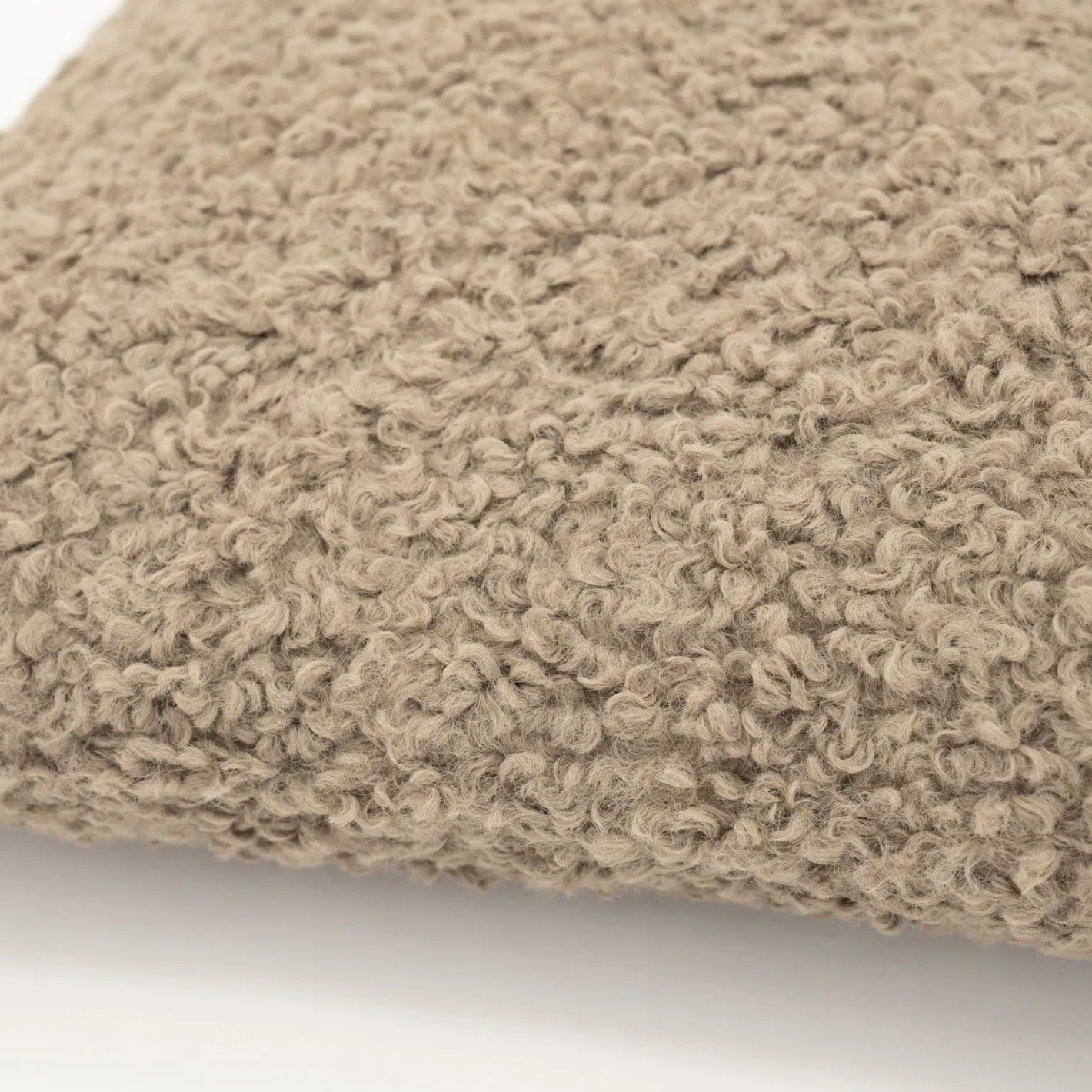 Hot By Boo Teddy Kussen Taupe