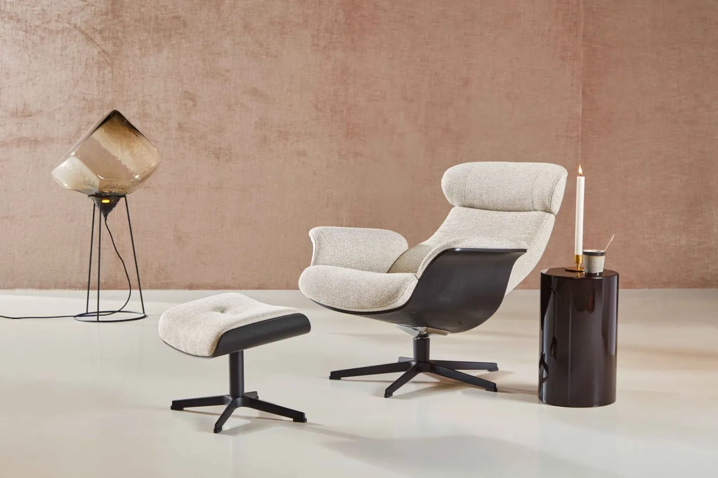Outlet Eijerkamp Collectie Time-Out Beige Relaxfauteuil + Hocker Beige, Black