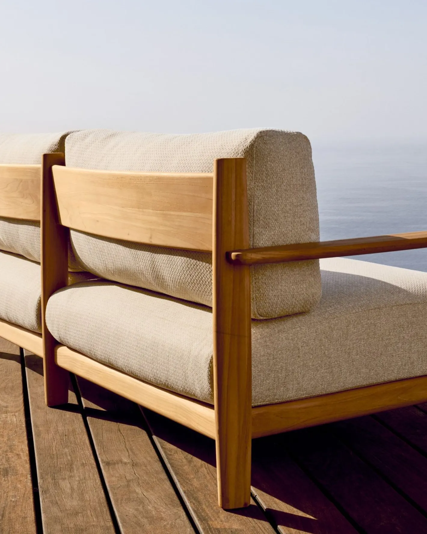 New Kave Home Tirant Outdoor 3-Zitsbank Naturel, Beige