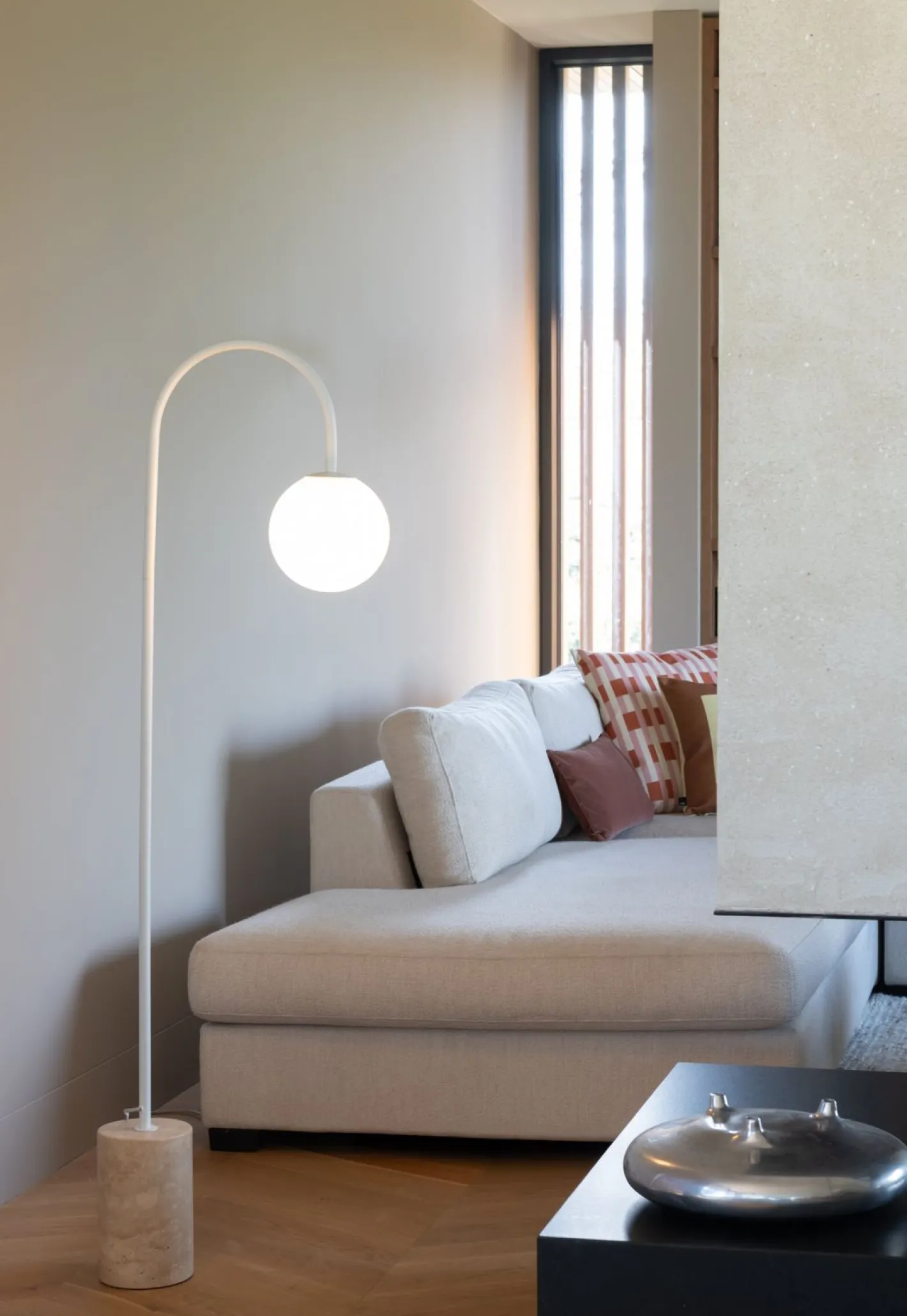 Online It's about RoMi Tivoli Vloerlamp White