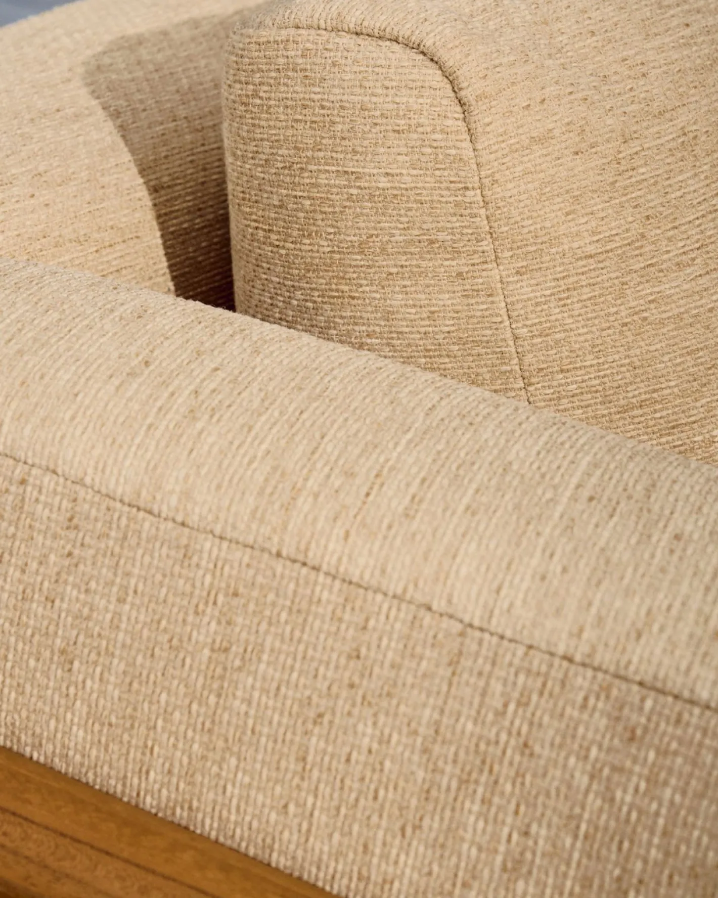 New Kave Home Turqueta Outdoor Fauteuil Bruin, Beige