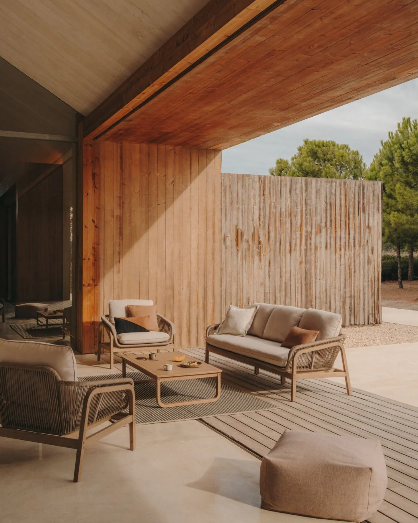 Outlet Kave Home Vellana Outdoor Loungeset Bruin, Grijs