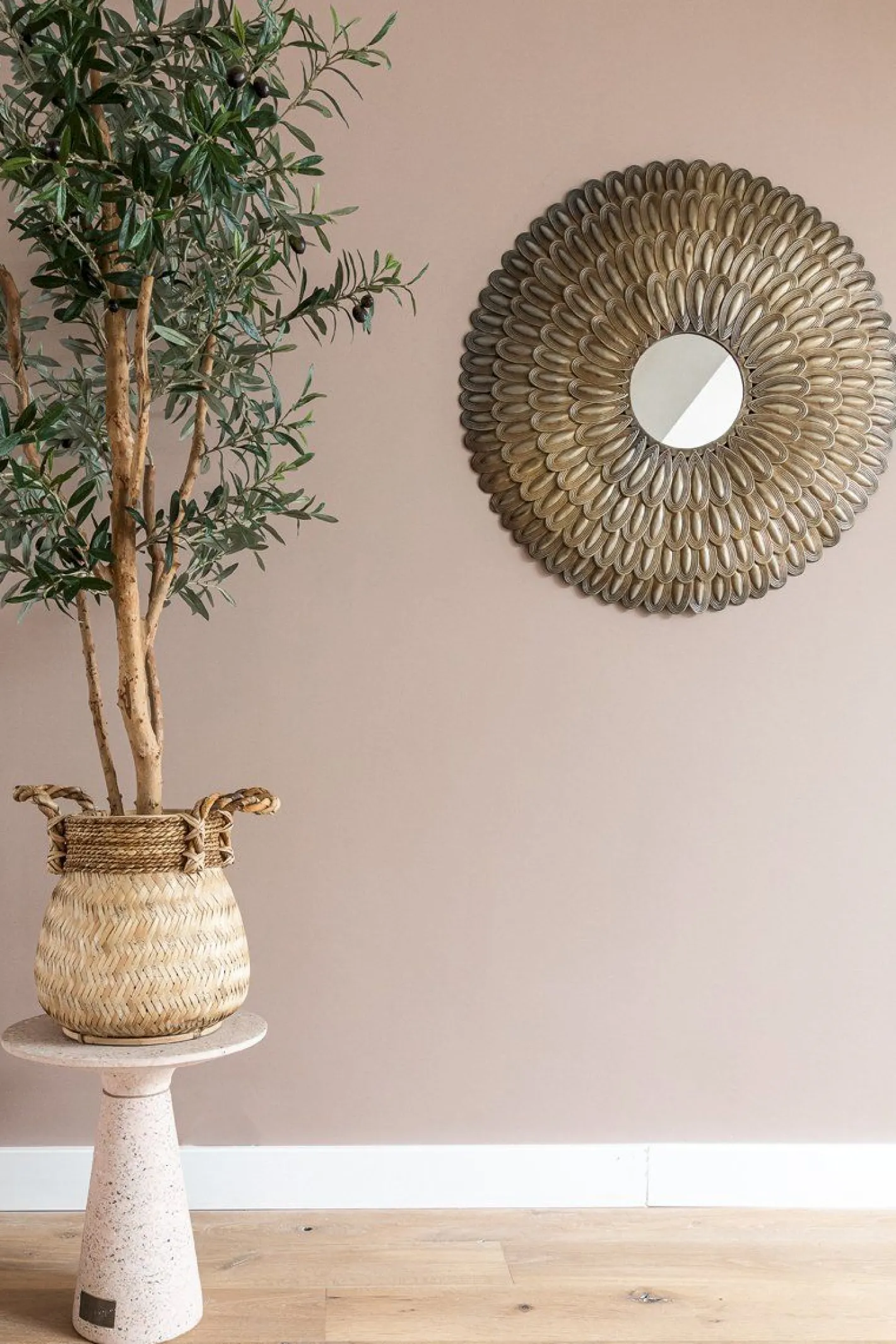 Clearance Zuiver Victoria Bijzettafel Pink