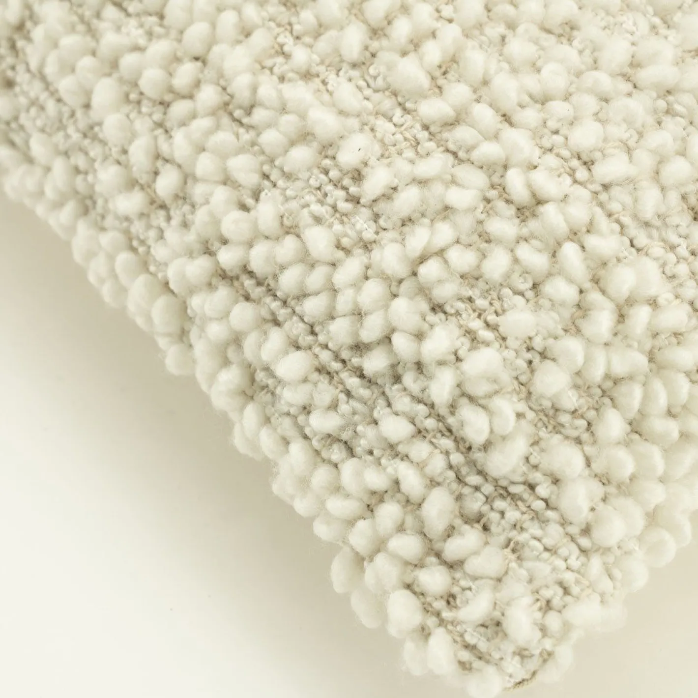 Online By Boo Vista Sierkussen Off White
