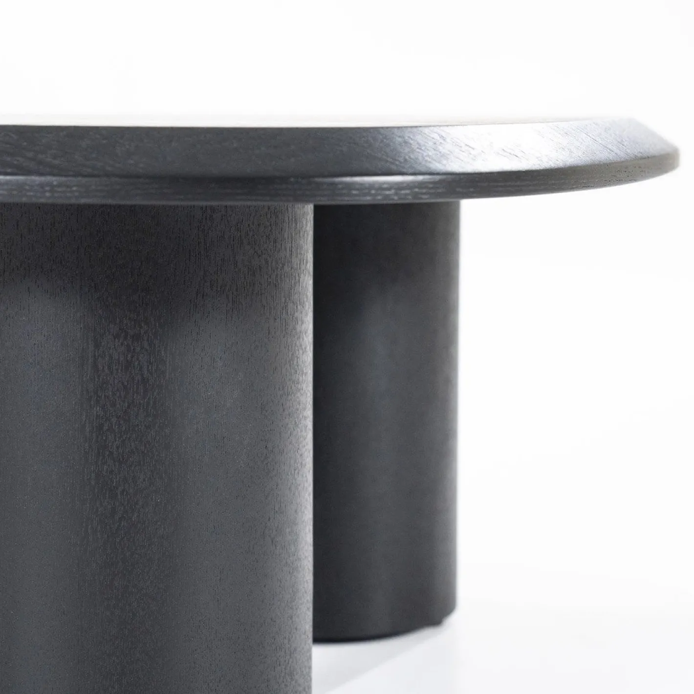 Eleonora Walter Salontafel Zwart