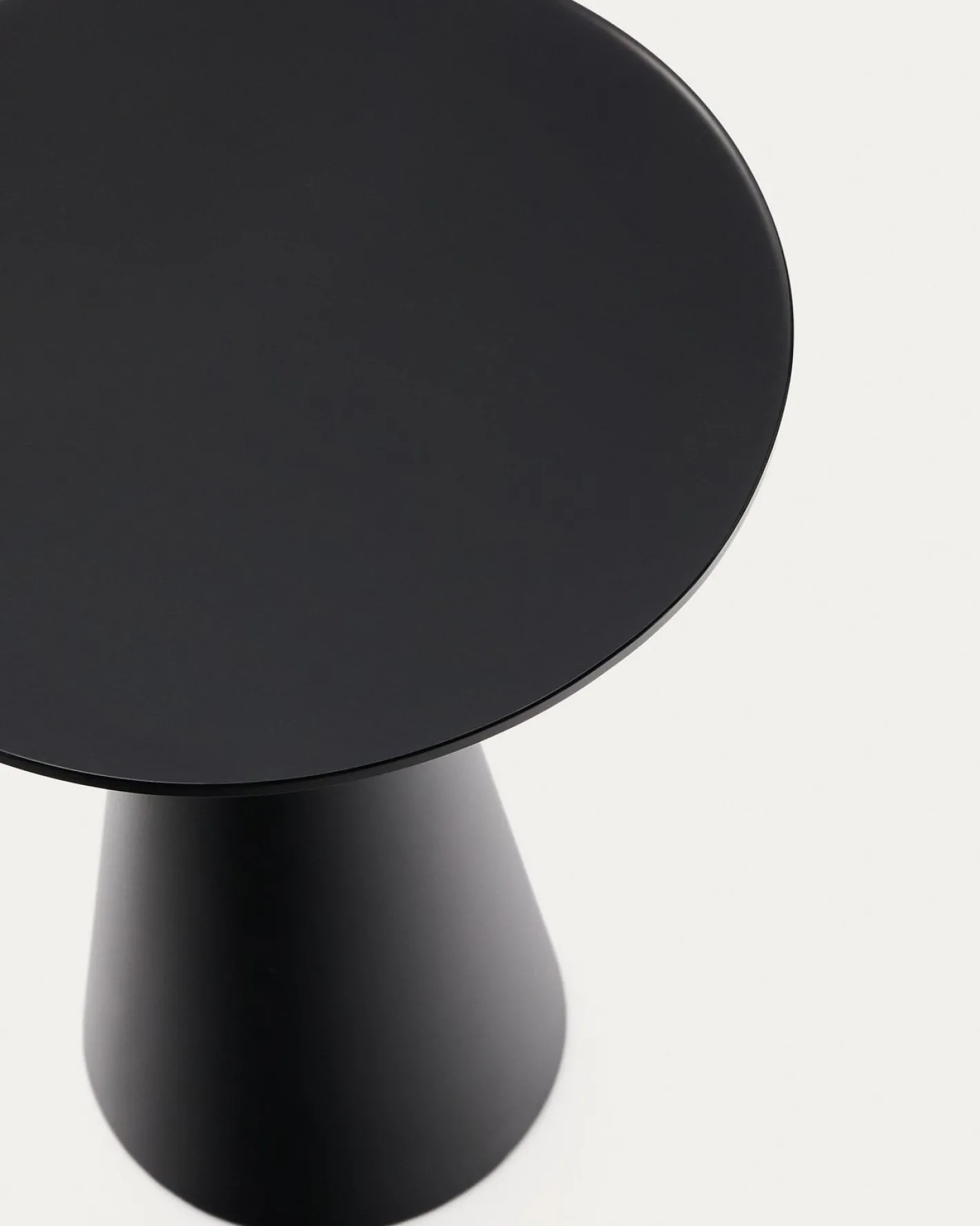 Sale Kave Home Wilshire Bijzettafel Zwart