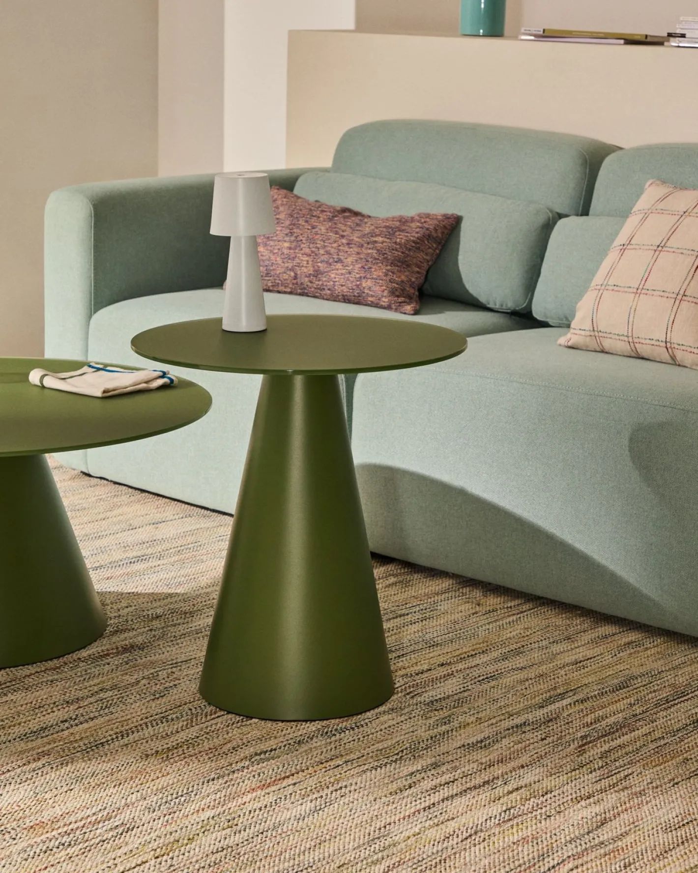 Kave Home Wilshire M Bijzettafel Groen