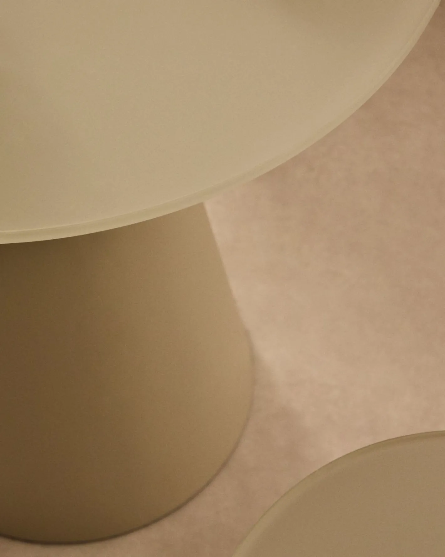 Discount Kave Home Wilshire M Bijzettafel Mat Grijs