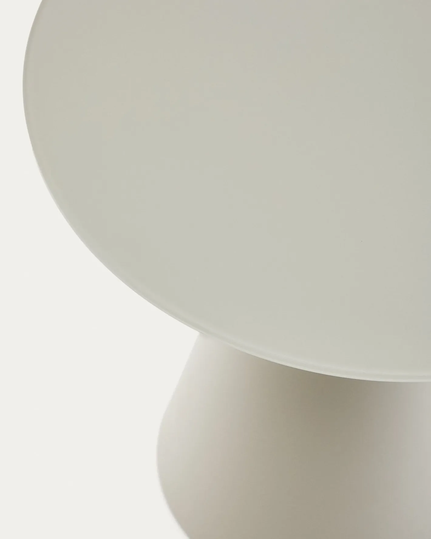 Discount Kave Home Wilshire M Bijzettafel Mat Grijs
