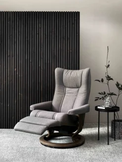 Stressless Wing Relaxfauteuil + Hocker Zwart