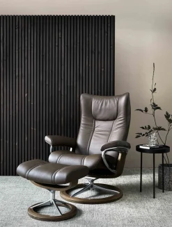 Stressless Wing Relaxfauteuil + Hocker Zwart