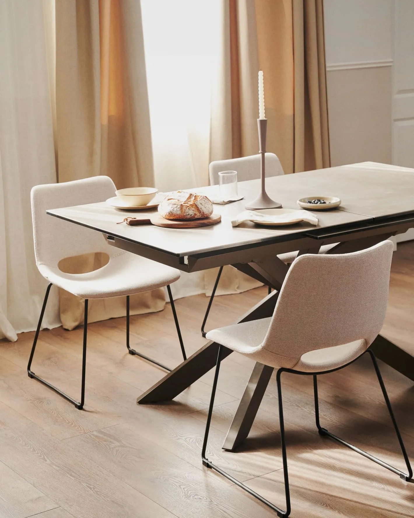 Outlet Kave Home Zahara Eetkamerstoel Beige
